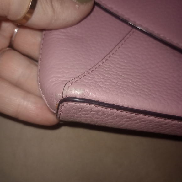 Kate Spade  New York Sadie Envelope crossbody Bag Pink Saffiano Leather - Picture 4 of 9